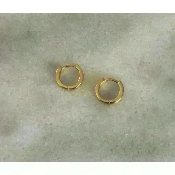 COPY - COPY - Gold Crystal Thick Small Huggie Hoop Earrings Brand New - Picture 3 of 4